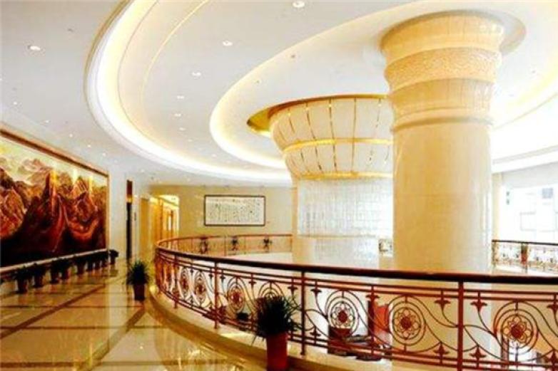 源恒益生态酒店